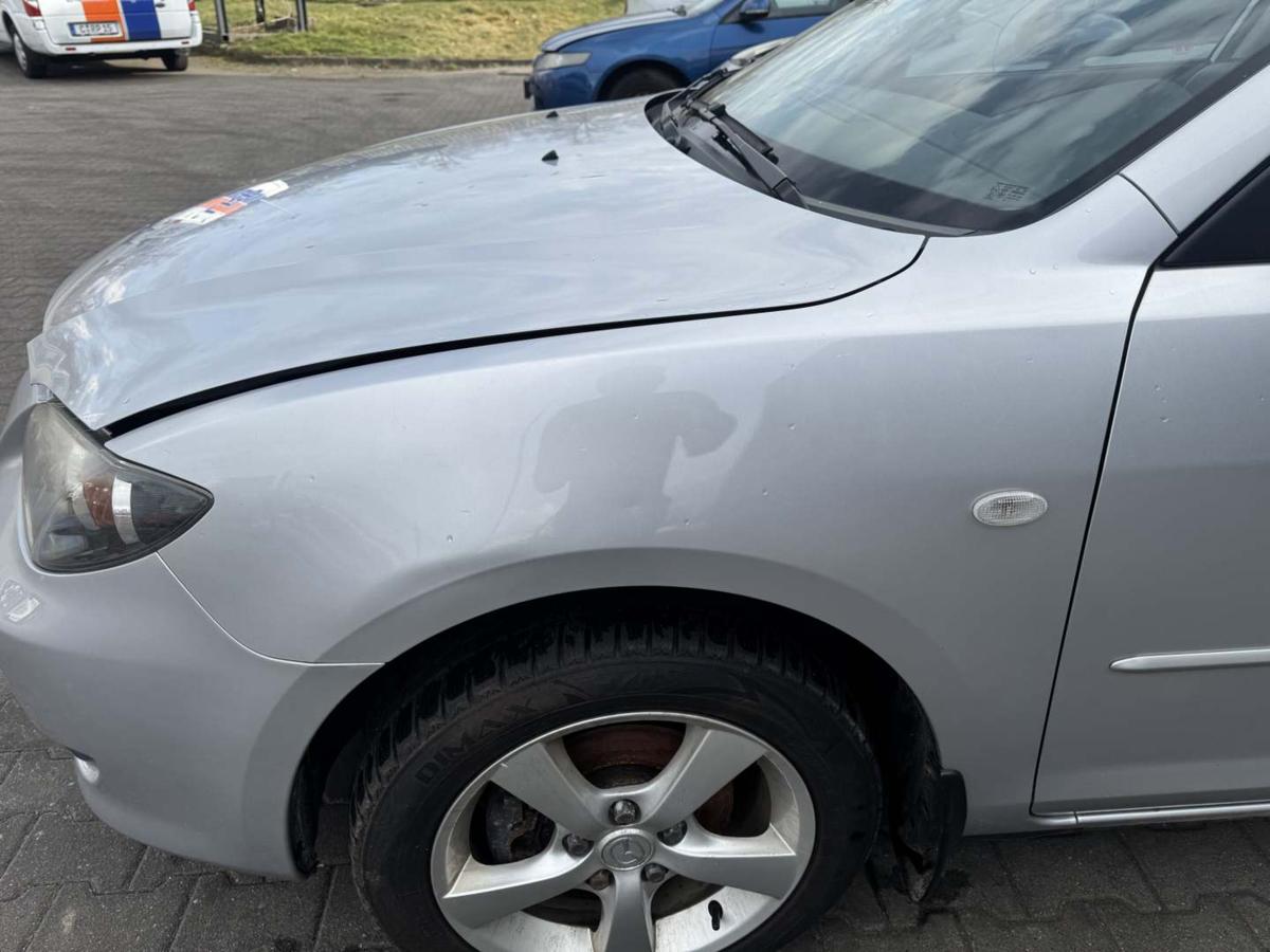 Mazda 3 BK original Kotfl&uuml;gel vorn links Silber 4-T&uuml;rer Limousine Bj.2004